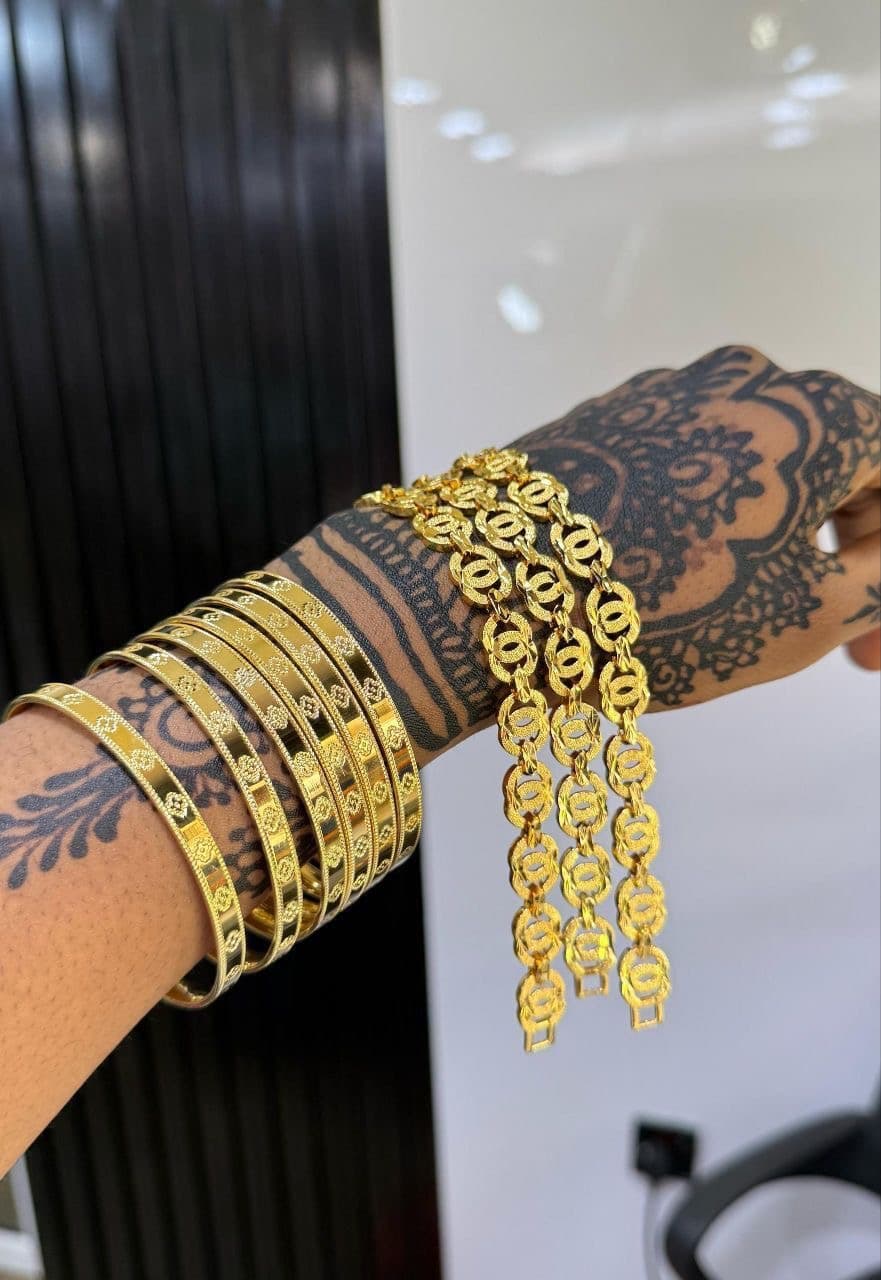 Fashion bracelets